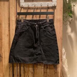 H&M distress mini skirt- black